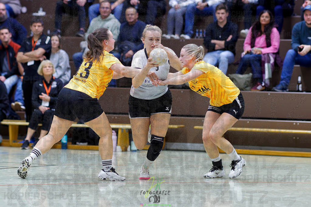 Frauen Oberliga Mitte (HHV); HSG Eibelshausen/Ewersbach - HSG Linden | Frauen Oberliga Mitte (HHV); HSG Eibelshausen/Ewersbach - HSG Linden am 15.11.2025 in Eibelshausen (Holderberghalle)Photo © 2025 - Jörg Heinrich - Realisiert mit Pictrs.com
