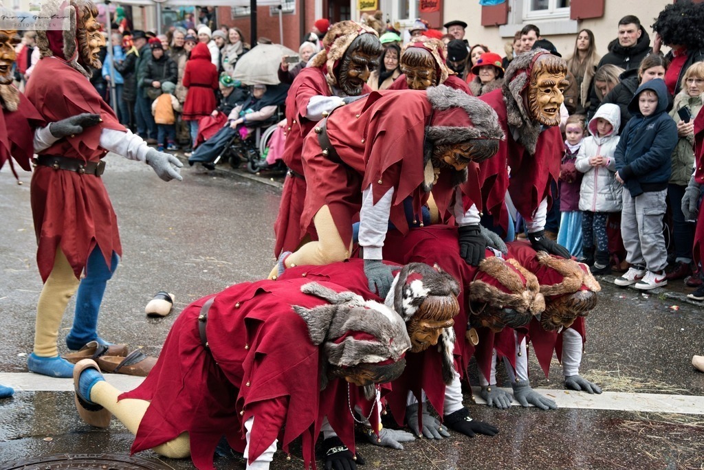 Fasnacht _24-260-RA | Fotoblog Schwarzwald, Foto Blog Wiesental, Pfaffenberg, Winterzauber, Zeller Bergland, Zell im Wiesental, Fotoblog Wiesental, Landschaftsfotos, Bilder Wiesental, Natur, Naturbilder, Fastnacht, Zeller Fastnacht, Zeller Fasnacht, Zeller Bergland, Belchen, - Realisiert mit Pictrs.com
