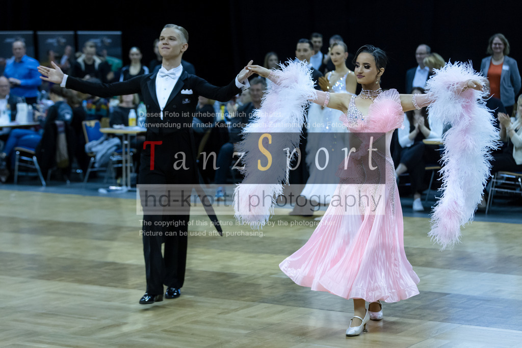 20241102_DC_HGR_Std_09234 | Tanzsportbilder, Standardtanz, Lateintanz, WDSF, DTV, LTVB, dancecomp, goc, hessen tanzt, blaues band der spree, walzer, tango, wiener walzer, slowfox, quickstepp, samba, rumba, cha-cha-cha, paso doble. jive, hd-kroft photography, turniertanzsport