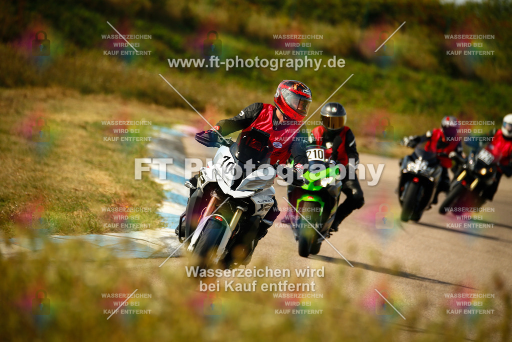 _MOT6550 | Hier findet Ihr Bilder von Touristenfahrten auf der Nürburgring Nordschleife oder von anderen Veranstaltungen die ich besucht habe. Viel Spass beim Durch Schauen 