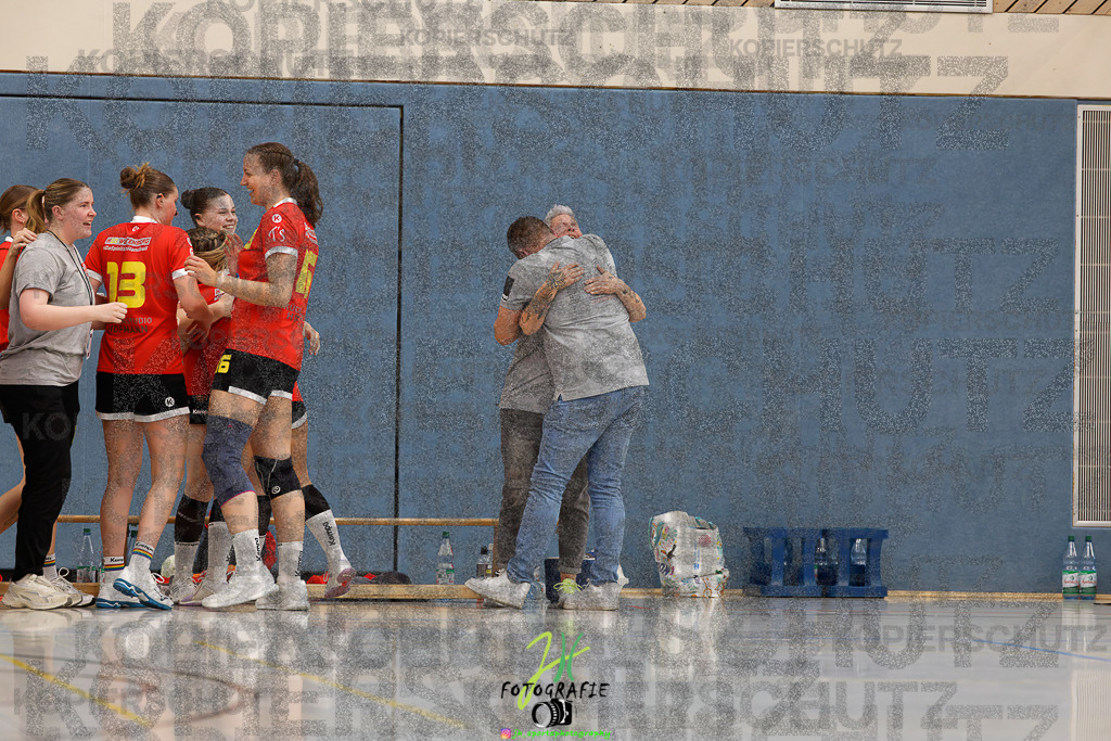 HSG Wettenberg - HSG Lumdatal | Wiederholungs-/Entscheidungsspiel um die Meisterschaft in der Frauen Oberliga Mitte und Aufstieg in die RegionalligaHSG Wettenberg - HSG Lumdatal am 11.05.2025 in Launsbach (Wettenberg) (Halle GS Launsbach (Wettenberg))Photo © 2025 - Jörg Heinrich - Realisiert mit Pictrs.com