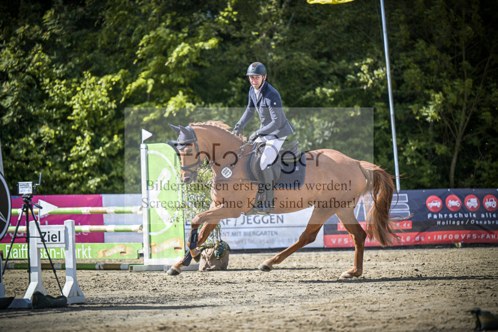 DOS_9416 | Entdecke hochwertige Reitturnierfotos von Foto Oger. Professionell, emotional und authentisch – jetzt Lieblingsmomente im Shop bestellen. - Realisiert mit Pictrs.com
