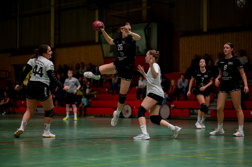 DSC_2907 | "Fussifoto.com – Ihr Ansprechpartner für hochwertige Fotografie! Entdecken Sie kreative Bilder und professionelle Dienstleistungen. Kontaktieren Sie uns für Ihre Projekte!"