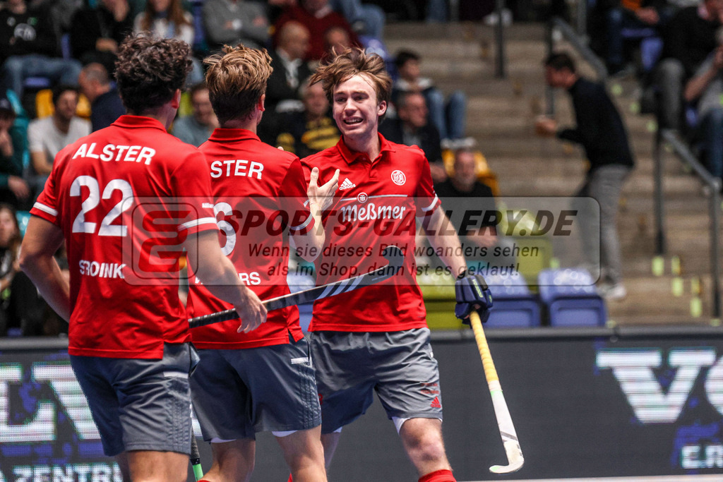 MJ_20230204-BHC-Alster-M-25 | Tom Stroink (Der Club an der Alster #22) & Lenny Wolbers (Der Club an der Alster #6), Berliner HC - Der Club an der Alster am 4.2.2023 in der Ballsporthalle, Frankfurt am Main