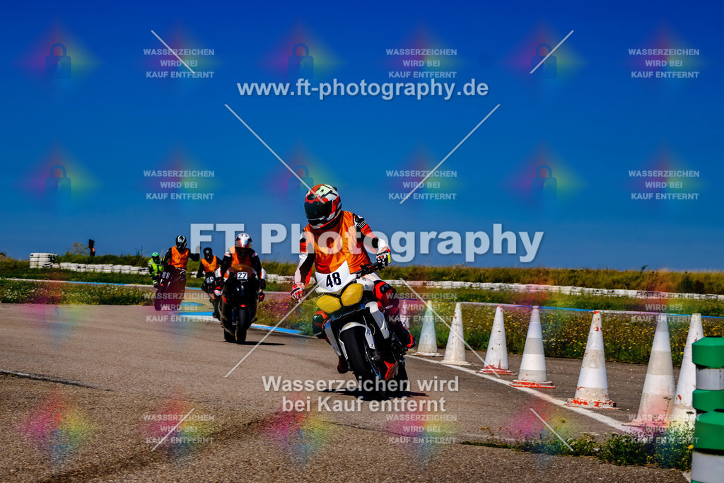 048-2985 | Hier findet Ihr Bilder von Touristenfahrten auf der Nürburgring Nordschleife oder von anderen Veranstaltungen die ich besucht habe. Viel Spass beim Durch Schauen 