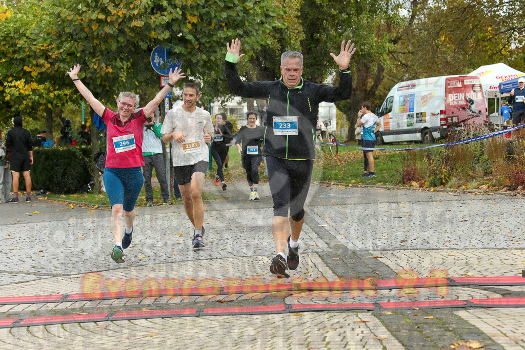 241020_1018_EX1_8601 | Sportfotografie im Rhein-Sieg Kreis, Köln, Bonn, NRW, Rheinland Pfalz, Hessen, etc. Unser Tätigkeitsfeld umfasst den Laufsport vom Volkslauf über den Marathon, Duathlon, Triathon bis zum Ultralauf wie Kölnpfad Ultra oder Schindertrail.