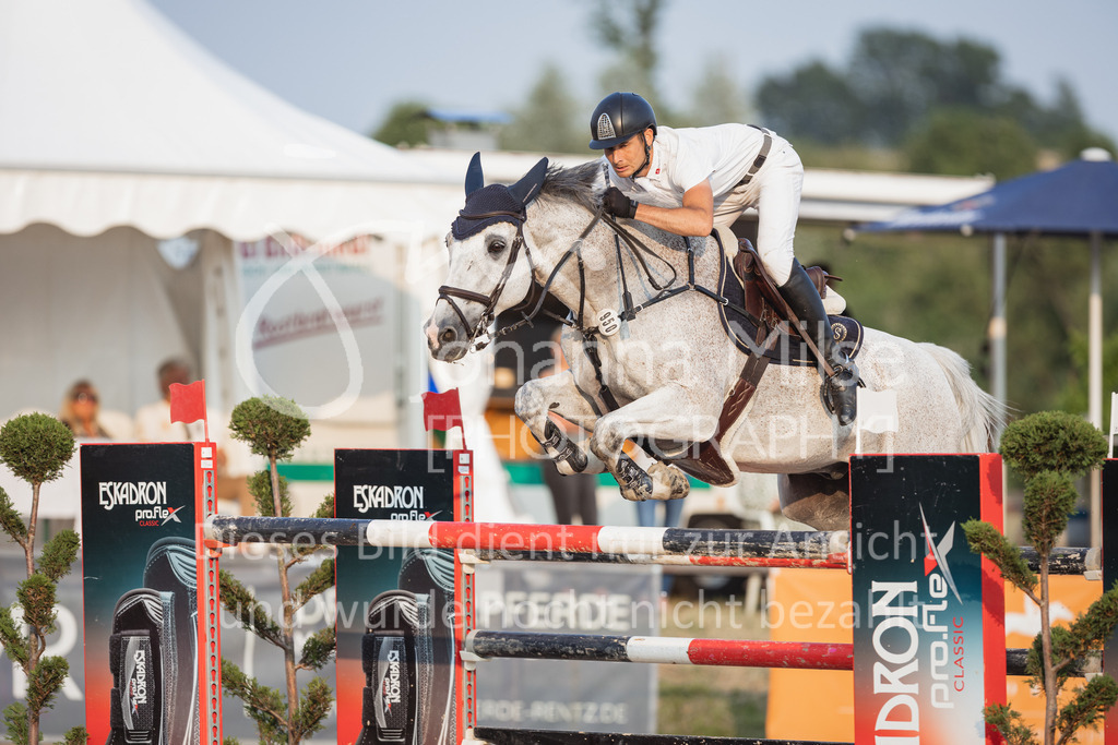 230624_PfSpTa_GroßerPreis-303 | Deine schönsten Turniermomente als professionelle Fotos! Entdecke hochwertige Pferdesport-Fotografie im Online-Shop. Jetzt Fotos finden & bestellen!