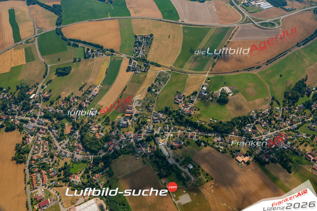Das Luftbild der Stadt Neumark wurde 2018 vom Flugzeug heraus erstellt (keine Drohne) Aufnahmehöhe ca.400 Meter- hohe Auflösung für beste Druck-Qualität