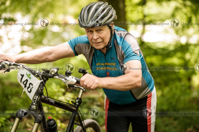 Eierlesen 2026 | Sie wurden bei einem Event oder Sportanlass fotografiert? Hier finden sie ihre Bilder! - Realisiert mit Pictrs.com