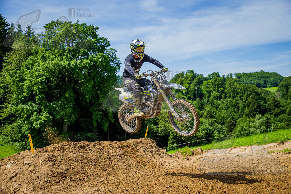 B23T3032 | EeaA-Entertainment fotografiert für den SAM - Schweizerischer Auto- und Motorradfahrer-Verband und das Motor Journal in der Sparte Motocross, MX Photographie, Schweiz, SAM, MXRS, Swiss MX Network, Motocross Fotografie, MX Fotografie, Fotograf, Photographi