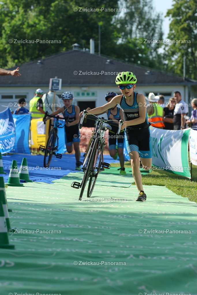Tag 1 Rad Klein-041 | Urban. Natur. Panorama. Luftbild. 
Der Bildershop für aufregende Perspektiven!
Für Deko, Wandbild und Kalender!
Wir bringen LED-Bilder zum Leuchten!
