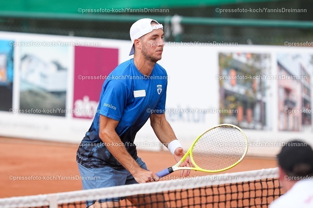 xYDR11072501125 | 11.07.2025, xydrx, Köln, Tennis, 1.Bundesliga Herren, Kölner THC Stadion Rot-Weiss 1 - TC Bredeney 1, Tennisanlage Olympiaweg: Jan-Lennard Struff (TC Bredeney 1)
