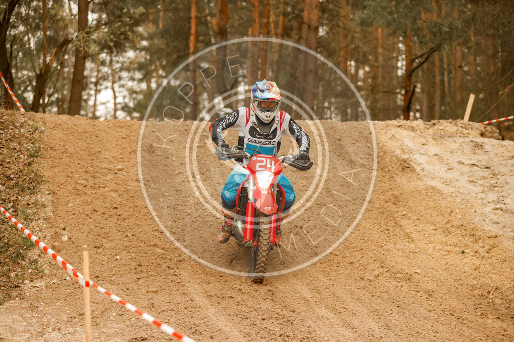 2TaktLauf1-209 | koppe-media - Realisiert mit Pictrs.com