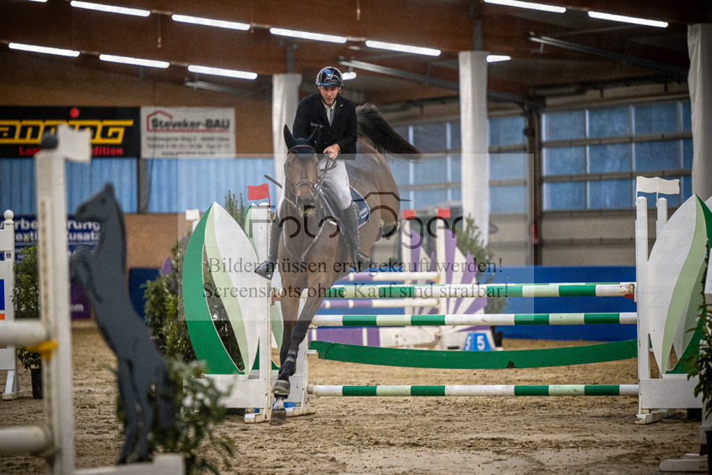 DOS_B991 | Entdecke hochwertige Reitturnierfotos von Foto Oger. Professionell, emotional und authentisch – jetzt Lieblingsmomente im Shop bestellen.Deutschlandweite Turnierfotografie. - Realisiert mit Pictrs.com