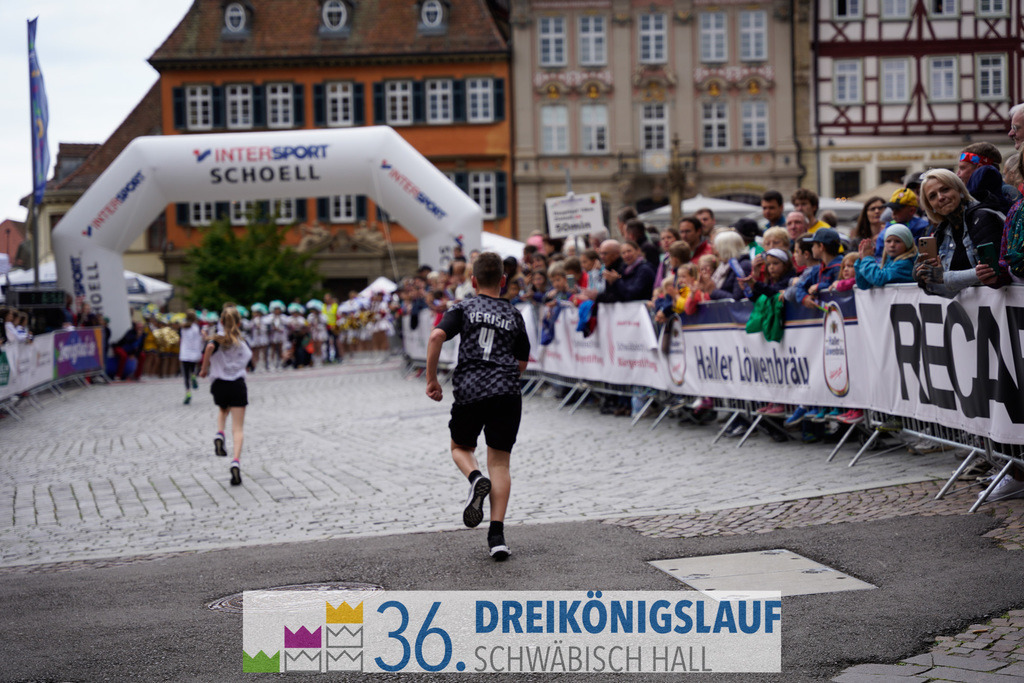 Stadtwerke Schüler und Jugendlauf 1,7km | 3koenigslauf 2022 Stadtwerke Schüler und Jugenlauf 1,7km - Realisiert mit Pictrs.com