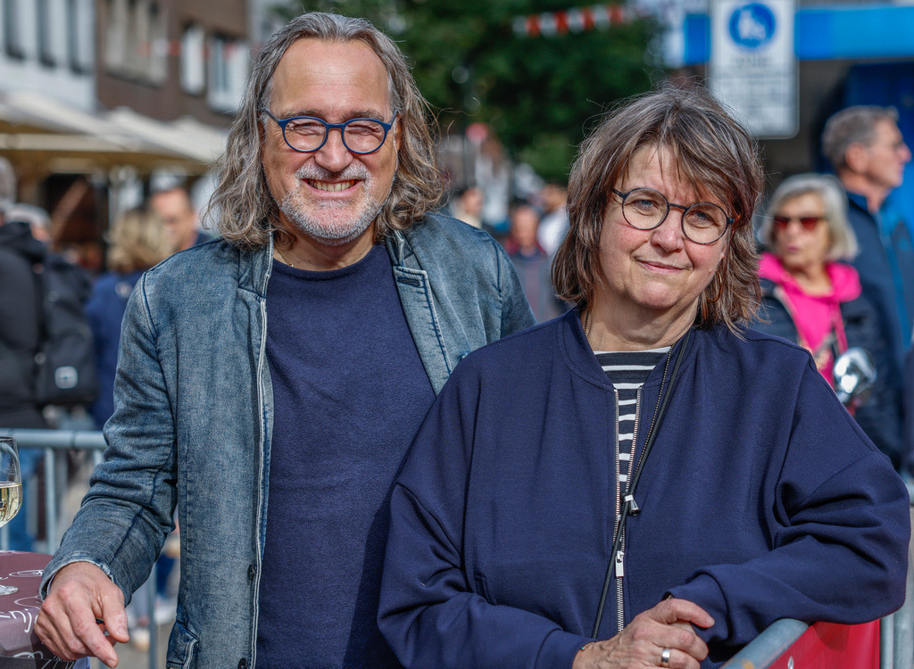 top-top.de 240913-064 | Foto, Video, Fotografie, Videografie, Fotobox, DJ, Discjockey, Musik, Musikbox, Veranstaltung, Photobooth, Amazon, Ebay, Buchtipp, Bestseller, Autor, Verlag, Buch, Wesel, Hamminkeln, NRW, Dinslaken, Rees, Drohne, Hochzeit, Party, Fotobox, Wesel, Fotograf