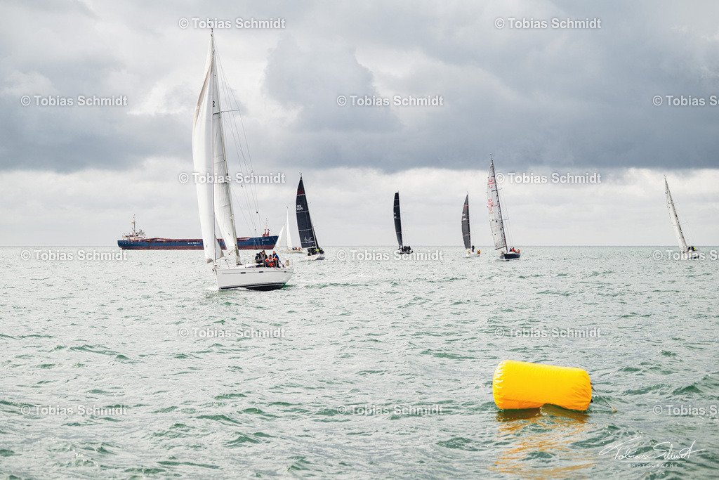 Fehmarn Rund 2025_DSC7038 | Fotoprodukte, Kalender und Wanddeko direkt vom Fotografen auf Fehmarn. Ob Wandbild auf Alu-Dibond, hinter Acrylglas oder auf Leinwand – hier können Sie Ihr Lieblingsbild kaufen. - Realisiert mit Pictrs.com