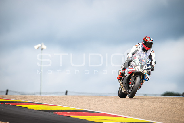 0975-250606_SR-006_975 | Deine Full-Service-Agentur für ✔️Videoproduktionen und ✔️Motorsportfotografie Jetzt Angebot anfragen!
