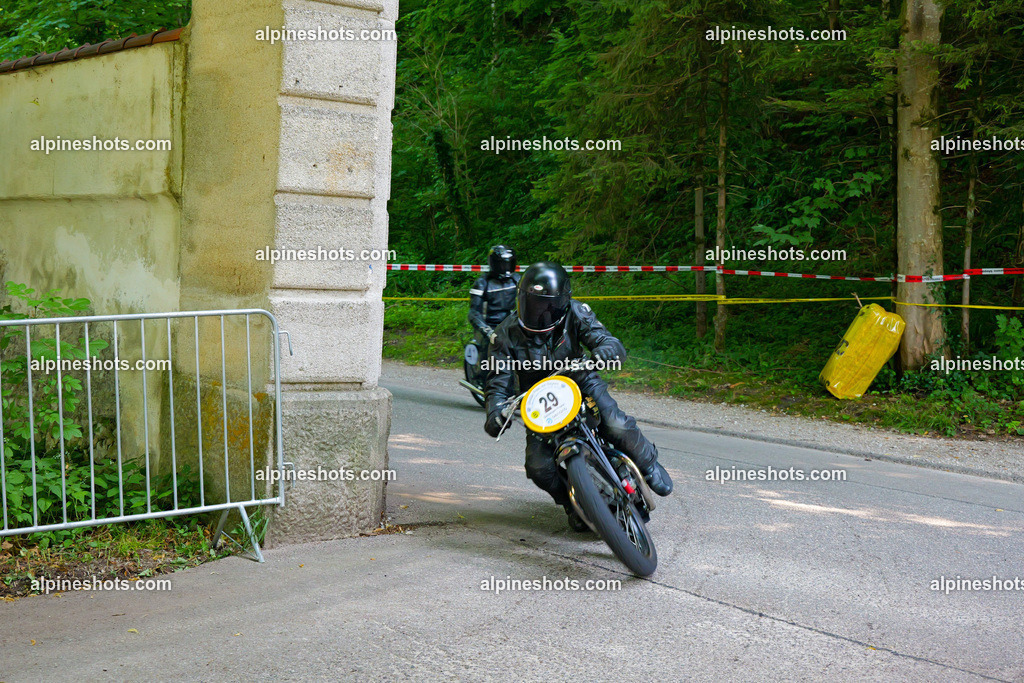 P1014999 | Erleben Sie atemberaubende, hochqualitative Fotos Ihrer Fahrt entlang der malerischen Alpenstraßen. Besuchen Sie alpineshots.com, um professionelle Aufnahmen Ihrer unvergesslichen Reise zu finden und zu kaufen - Realisiert mit Pictrs.com