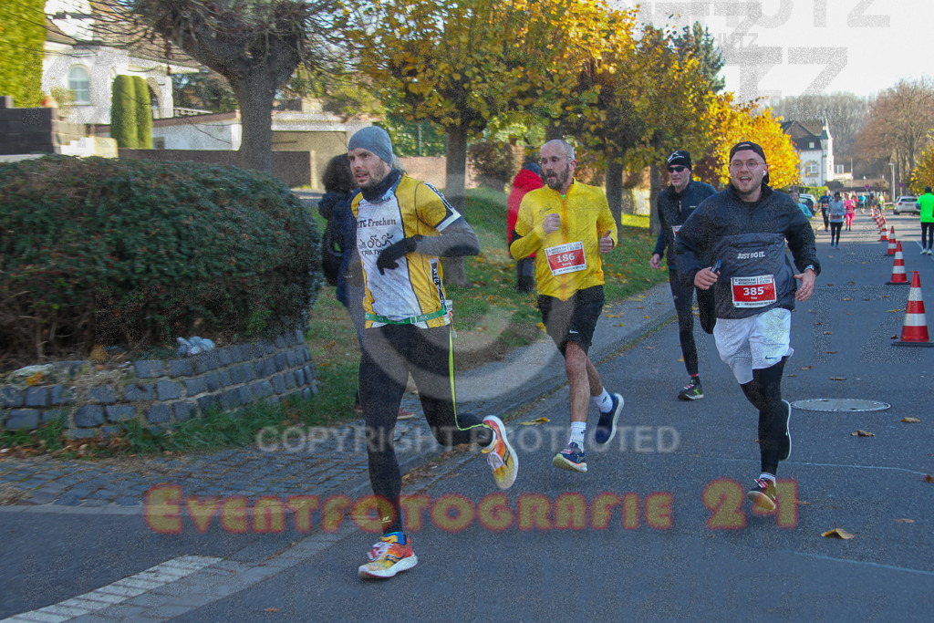 241201_1225_EV4_2426 | Sportfotografie im Rhein-Sieg Kreis, Köln, Bonn, NRW, Rheinland Pfalz, Hessen, etc. Unser Tätigkeitsfeld umfasst den Laufsport vom Volkslauf über den Marathon, Duathlon, Triathon bis zum Ultralauf wie Kölnpfad Ultra oder Schindertrail.