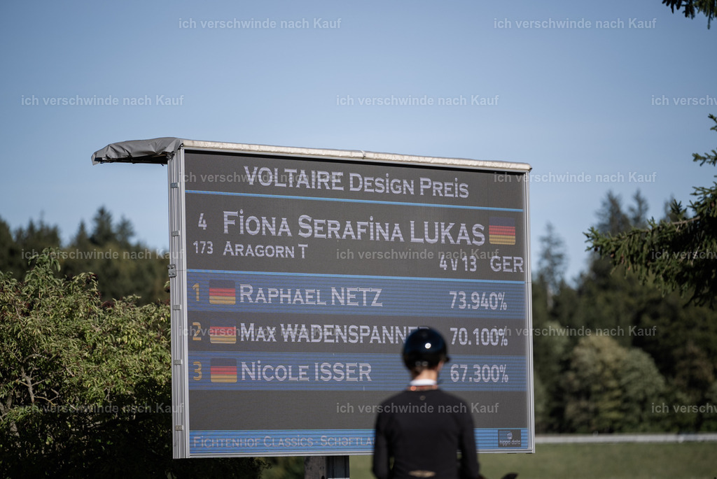 FHC2026_P09_173_11019 | Fichtenhof Classics 2026 – Grand Prix de Dressage - VOLTAIRE Design Preis, Reitanlage Fichtenhof, Sch ftlarn