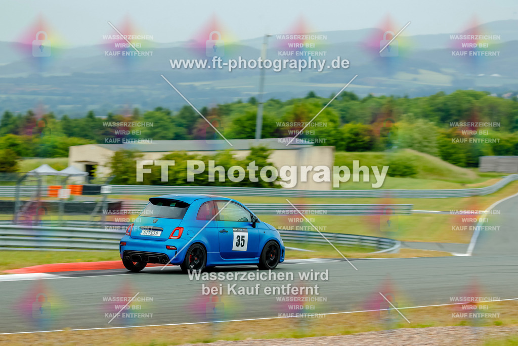 _GTS6837 | Hier findet Ihr Bilder von Touristenfahrten auf der Nürburgring Nordschleife oder von anderen Veranstaltungen die ich besucht habe. Viel Spass beim Durch Schauen 