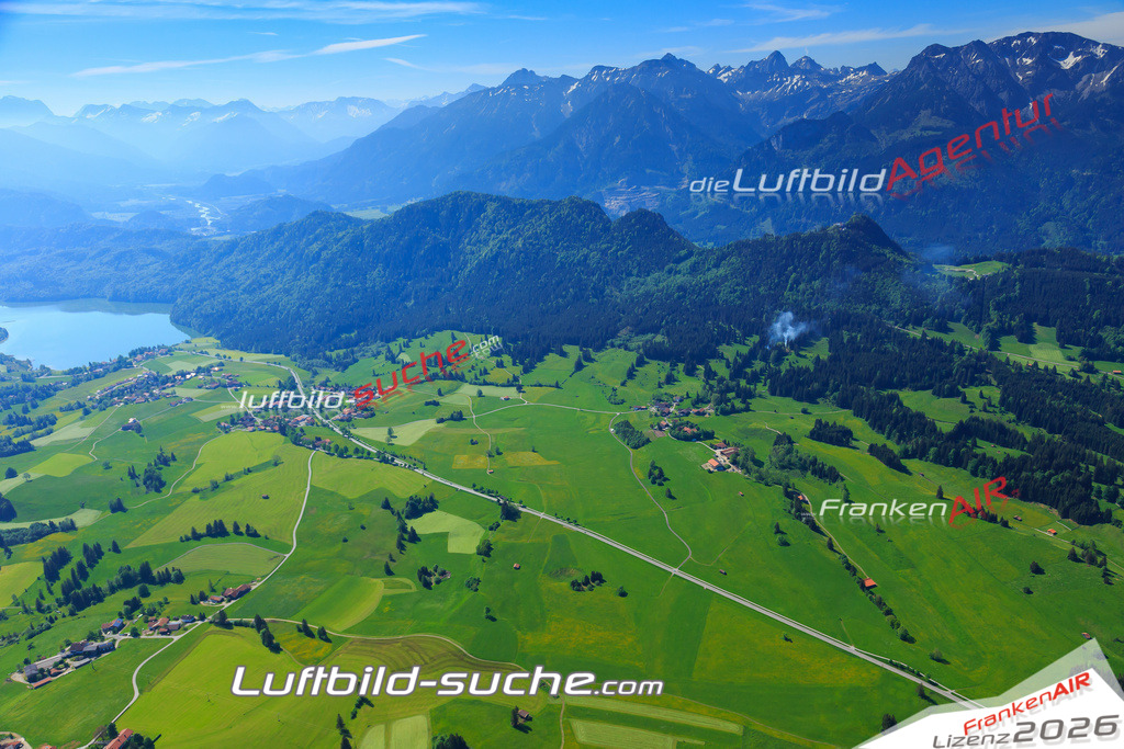 Luftbild von Rossmoos-wiedmar Fuessen - Luftaufnahme wurde 2015 von https://frankenair.de mittels Flugzeug (keine Drohne) erstellt - die Geschenkidee
