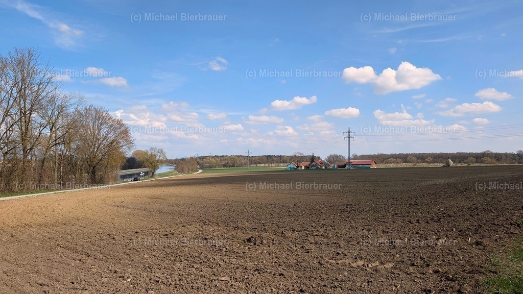Blau weiß | Der Blau-Weiße Himmel über Bayern - Realisiert mit Pictrs.com