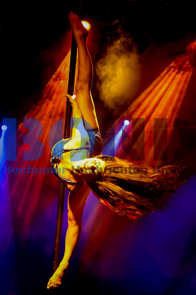 SES_VARECE20250907-15 | bond - Realisiert mit Pictrs.com