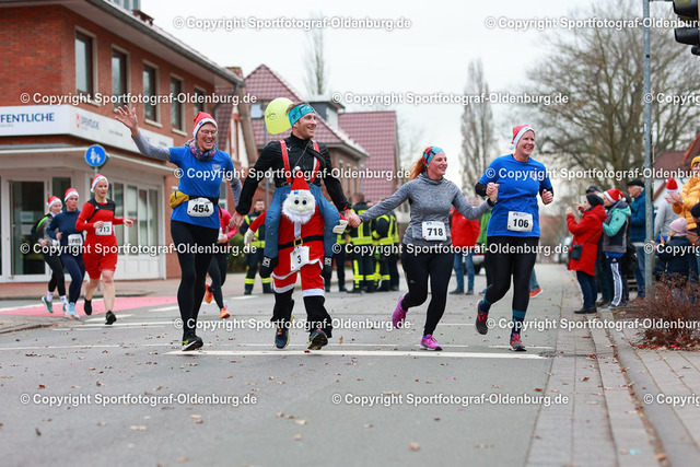 AMLA3930 | Bildershop "Sportfotograf-Oldenburg" mit Fotos von Sportevents in Oldenburg und Umzu. - Realisiert mit Pictrs.com