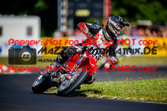 MaZZes_FotoMatrix_220702_2811-2 | S4