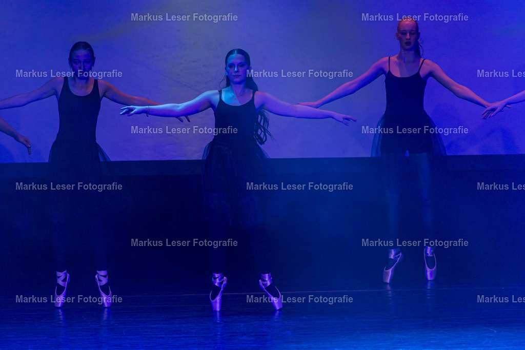 mlBallettFr-8051 | Markus Leser Fotografie - Realisiert mit Pictrs.com