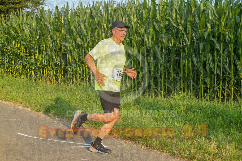 240802_1918_EV4_3510 | Sportfotografie im Rhein-Sieg Kreis, Köln, Bonn, NRW, Rheinland Pfalz, Hessen, etc. Unser Tätigkeitsfeld umfasst den Laufsport vom Volkslauf über den Marathon, Duathlon, Triathon bis zum Ultralauf wie Kölnpfad Ultra oder Schindertrail.