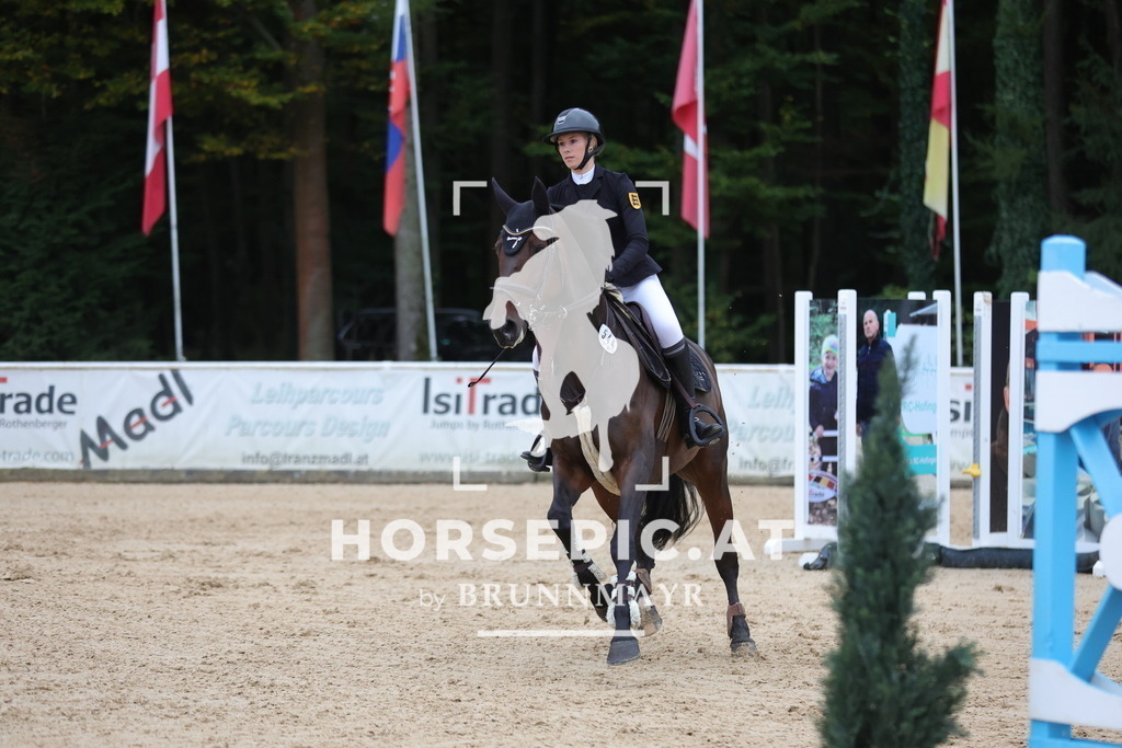 0P6A4981 | Willkommen bei Brunnmayr - Design & Fotografie – Ihrem Spezialisten für Reitturniere und Pferdeveranstaltungen in Oberösterreich, Salzburg und Bayern! Seit über 17 Jahren sind wir leidenschaftlich dabei.