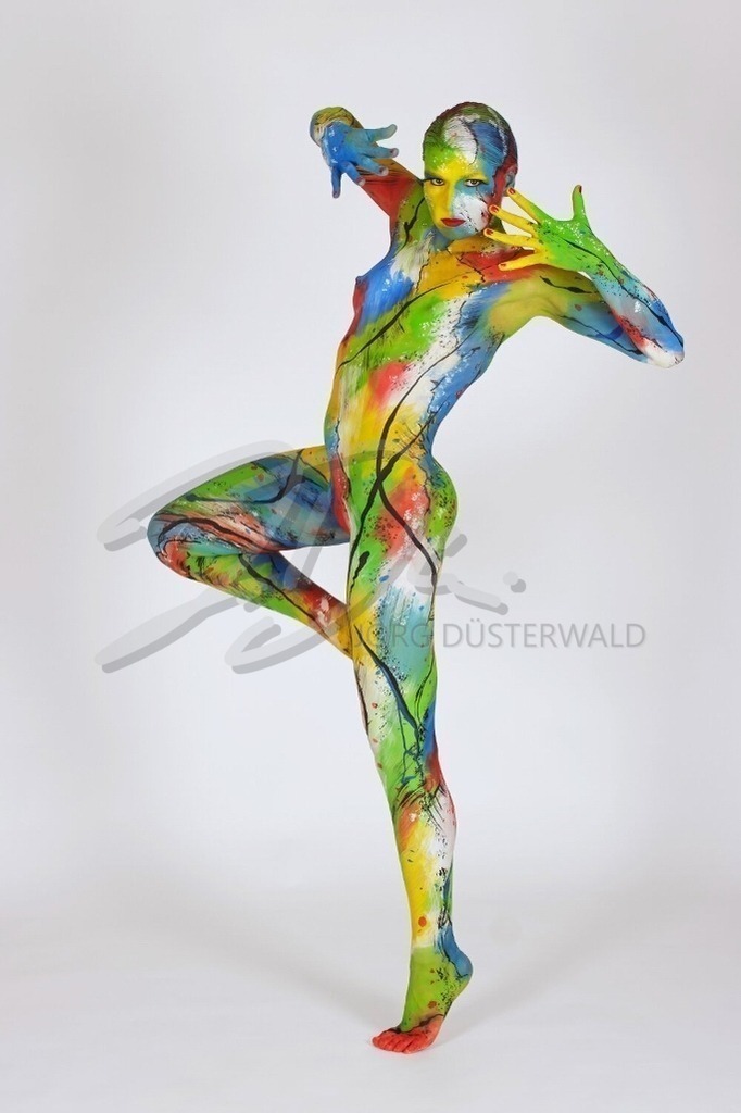 Bodypainting-COLOURMIX_8205 | #004 | Modell: Christina | Foto: Frank Schneider - Realisiert mit Pictrs.com