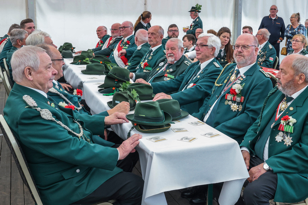 top-top.de 240602-009 | Foto, Video, Fotografie, Videografie, Fotobox, DJ, Discjockey, Musik, Musikbox, Veranstaltung, Photobooth, Amazon, Ebay, Buchtipp, Bestseller, Autor, Verlag, Buch, Wesel, Hamminkeln, NRW, Dinslaken, Rees, Drohne, Hochzeit, Party, Fotobox, Wesel, Fotograf