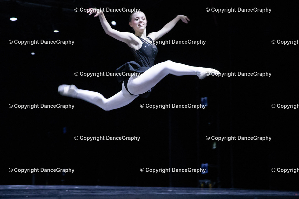 GPHY5741 | DanceGraphy - Realisiert mit Pictrs.com