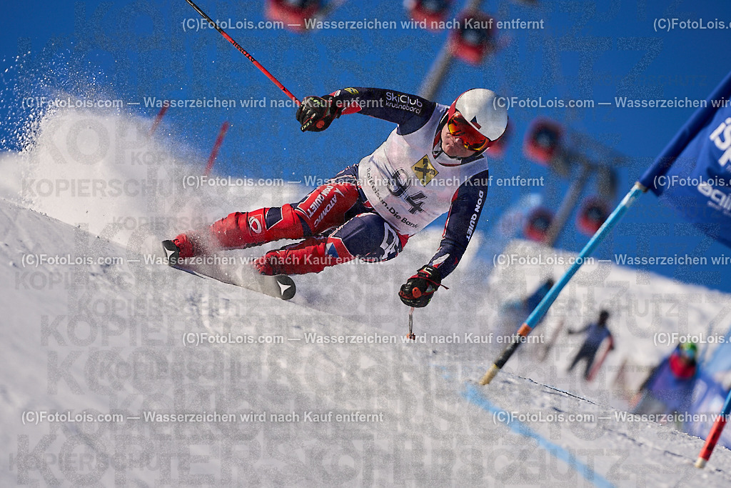 ALP3130_MASTERS-Cup_GS-B Herrn_Krydl Jindrich | (C)FotoLois.com, Alois Spandl. FIS Masters-Cup Wildschönau, Giant Slalom auf der Piste Schatzberg GS, Siegerehrung auf dem Dorfplatz Niederau, Sa 13. Januar 2024.