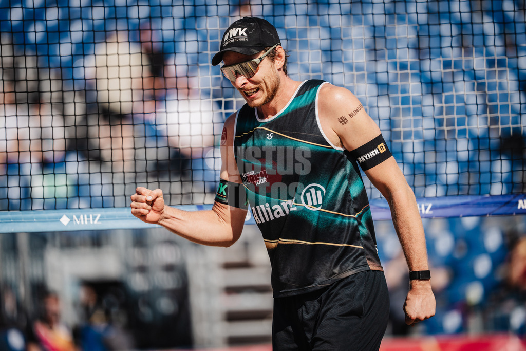Beachvolleyball | Frauen | Deutsche Meisterschaften 2025 Timmendorfer Strand | 04.09.2025 | Nils Ehlers jubelt