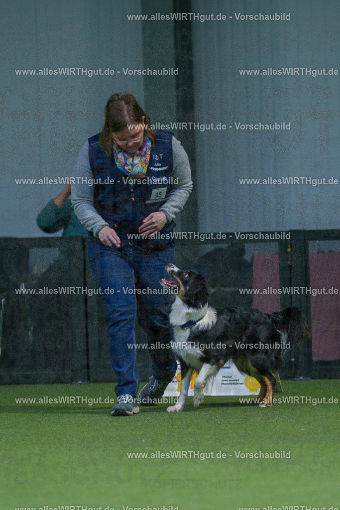 7R500542 | Professionelle Tierfotografie in Mönchengladbach von Daniel Wirth (allesWIRTHgut). Liebevolle & natürliche Bilder von Hunden & Katzen für unvergessliche Erinnerungen.