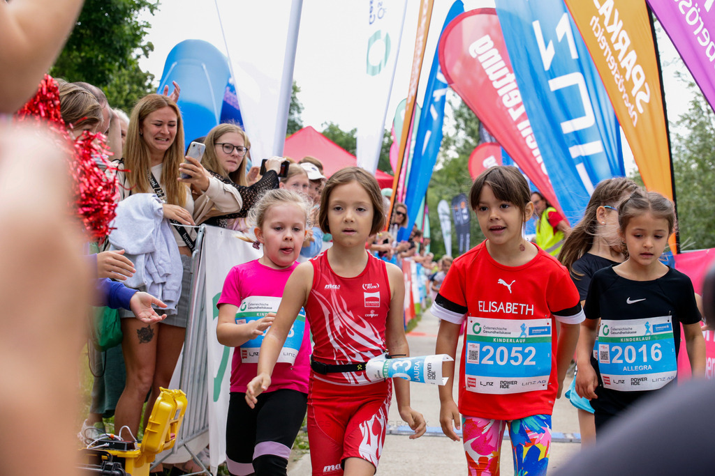 ..... | LINZ,AUSTRIA, 23.06.24, ÖGK Frauenlauf Linz  , Image shows: Photo: WAPICS / Andreas Willdoner