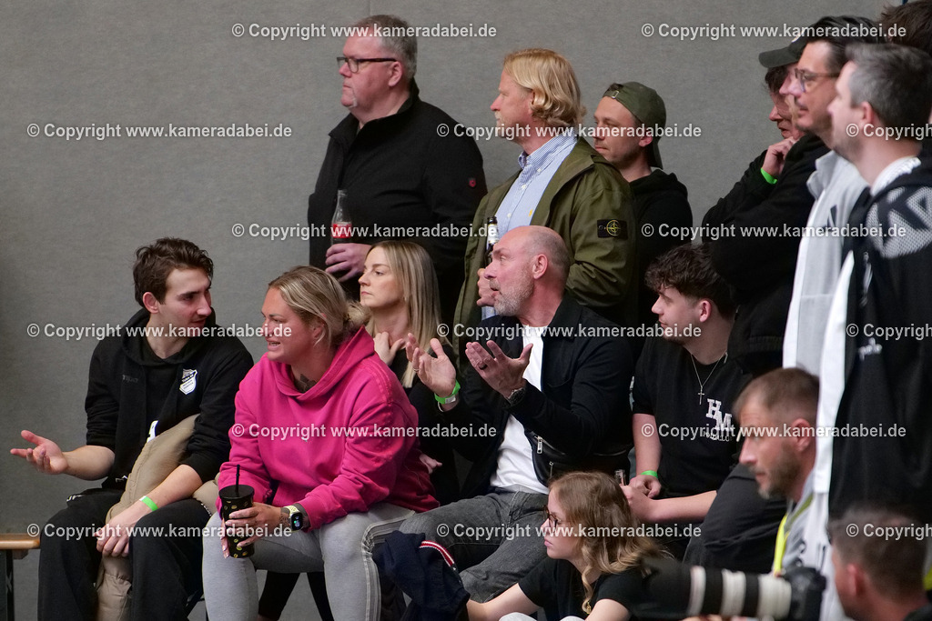 Handball : Verbandsliga Herren: TB Oberhausen - RW Oberhausen  am 12.04.2026 in Oberhausen. | Handball : Verbandsliga Herren: TB Oberhausen - RW Oberhausen  am 12.04.2026 in Oberhausen. - Realisiert mit Pictrs.com
