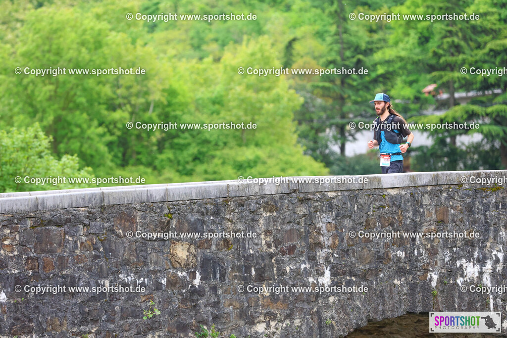 RZ__4116 | Ultra Trail Vipava Valley - Slovenia Trail Running 2024                                                        @Ultra Trail Vipava Valley - Slovenia             @Sportshotphotography                                  PhotoCredit : www.sportshot.de