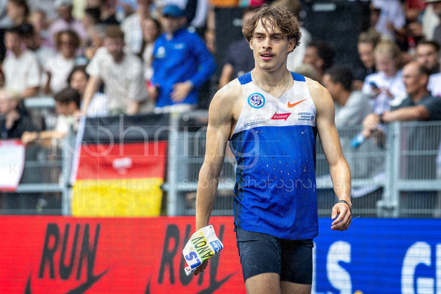 Deutsche Leichtathletik-Meisterschaften; Bochum-Wattenscheid, 26.07.2026 | Deutscher Meister über 800m: Alexander Stepanov (VfL Sindelfingen); Deutsche Leichtathletik-Meisterschaften am 26.07.2026 im Lorheide-Stadion, Bochum-Wattenscheid (Nordrhein-Westfalen).