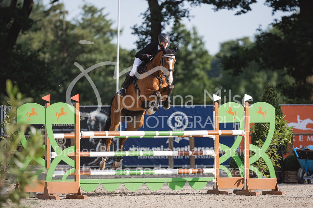 220614_Mühlen_Quali6j-883 | Late Entry Mühlen
Springpferdeprüfung Kl.M* 6j. Qualifikation zum Bundeschampionat
14.06.2022