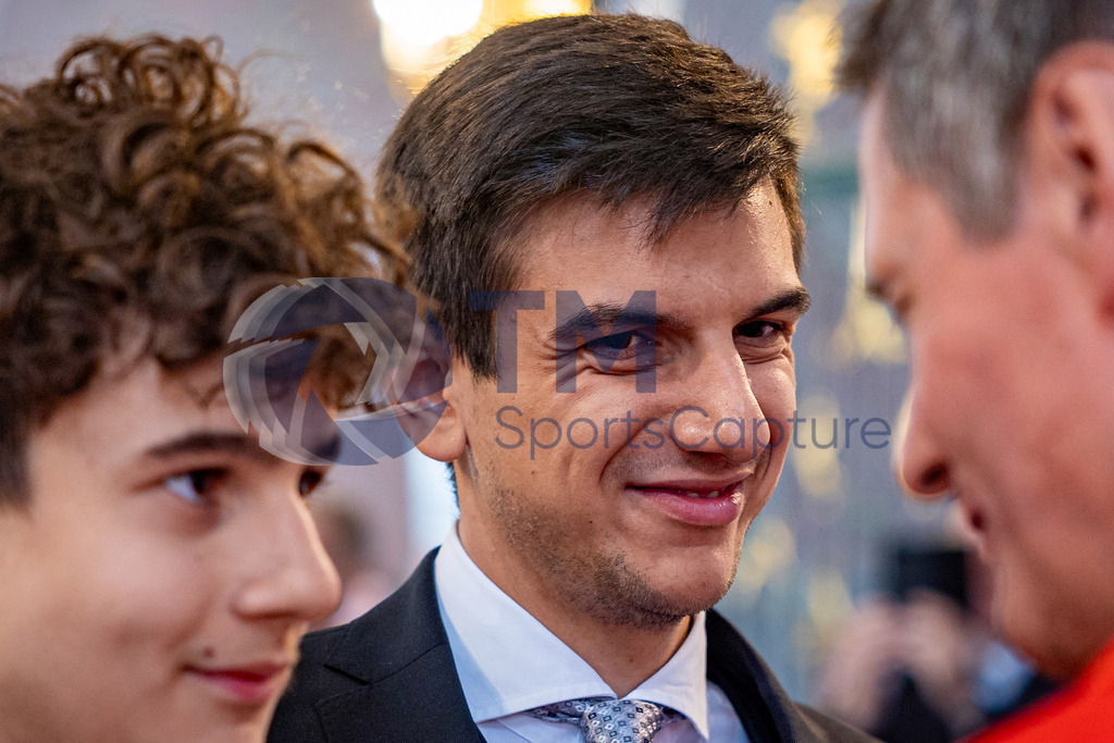 Trainproduction-20240519-1 | Firmung Klagenfurt-Dom 19.05.2024 10:30 Uhr