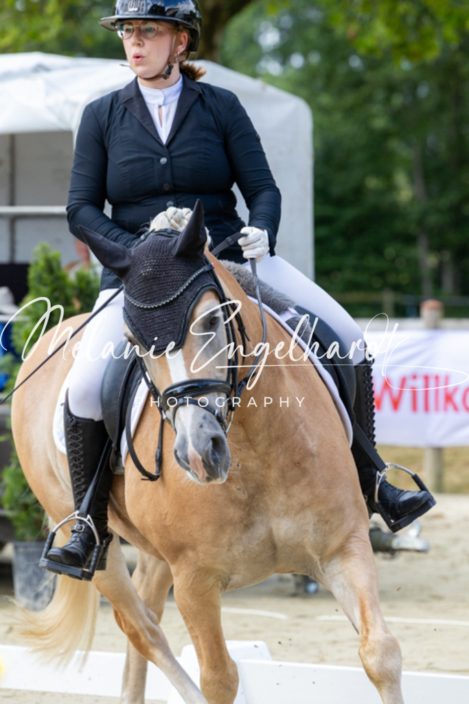 7I8A4147 | melanie-engelhardt-photography - Realisiert mit Pictrs.com