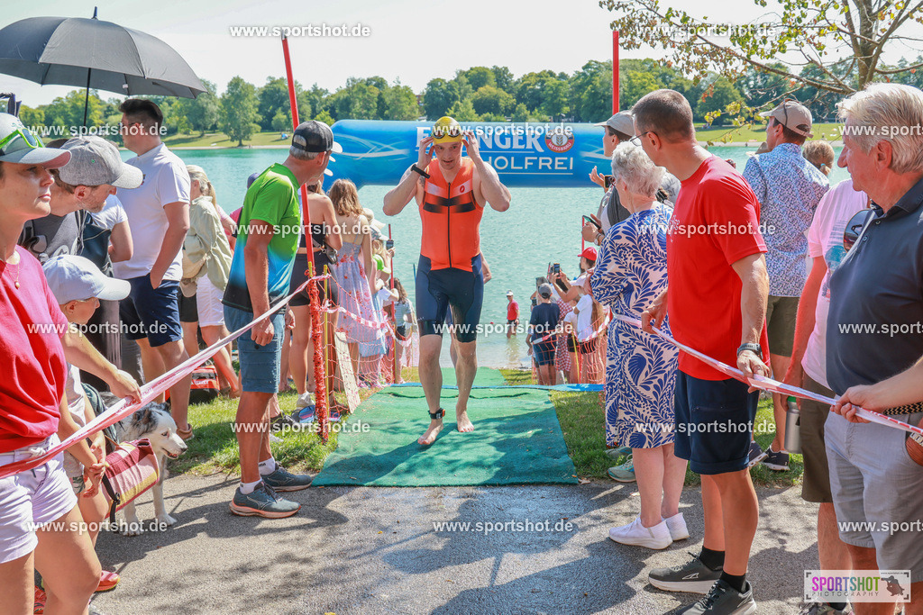 AR7_9296 | Karlsfeld Triathlon 2025 #karlsfeldtriathlon #karlsfeldtriathlon2025  #karlsfeldrace  #yourpictrs #triathlon_karlsfeld #tsveintrachtkarlsfeld #sportshot_your_pictrs @Sportshotphotography @Triathlon Karlsfeld - TSV Eintracht Karlsfeld Triathlon Copyright: www.sportshot.de