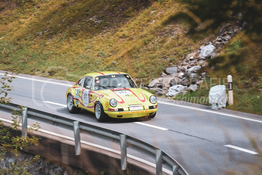21. Arosa ClassicCar 2025 - 7. =September= 2025 | Dr Peter Kolling aus München (GER) in einem Porsche 911 ST aus dem Jahre 1971 mit Startnummer 517 am Arosa ClassicCar 2025 in der Kategorie Competition..@arosaclassiccar, @arosa.official, #arosaclassiccar, #arosa, #76curves, #classiccarBild: Sportfotografie Markus Aeschimann | www.markus-aeschimann.ch - Realisiert mit Pictrs.com