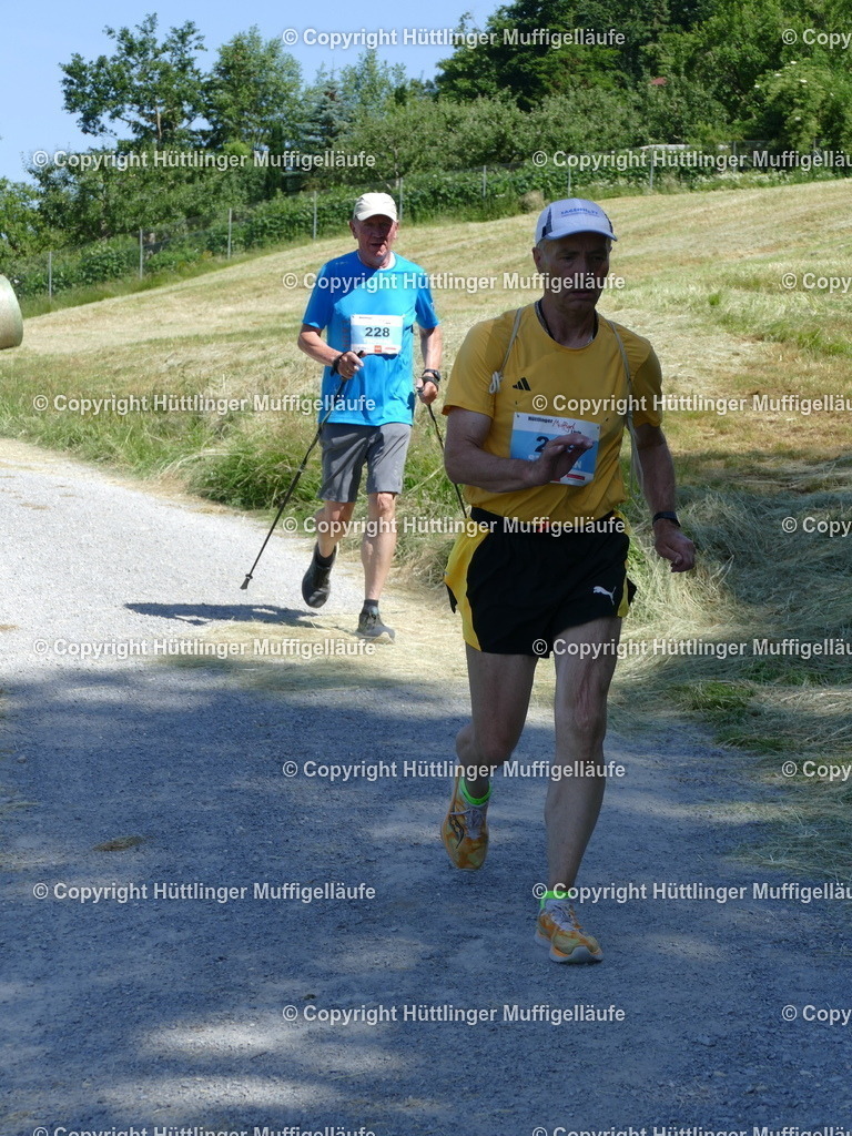 P1110459 | Hüttlinger Muffigelläufe - Realisiert mit Pictrs.com